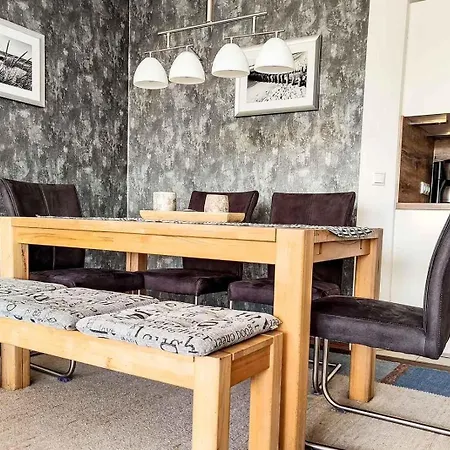 Ferienwohnung-56-wlan-mit-sonnenbalkon-residenz-meeresbrandung-duhnen *
